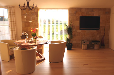 WANDGESTALTUNG IM WOHNBEREICH | Ziegeldekor und Dekoration